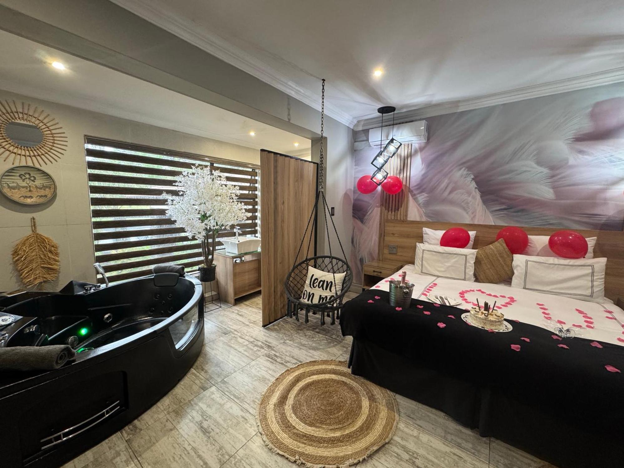 Africa Paradise - Or Tambo Airport Boutique Hotel Бенони Экстерьер фото